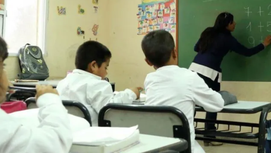 Los chicos de séptimo grado y de quinto año, a examen