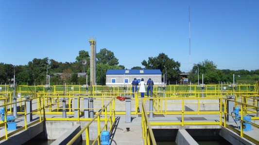 Abren licitación para equipar la planta del Acueducto Centro Oeste Santafesino