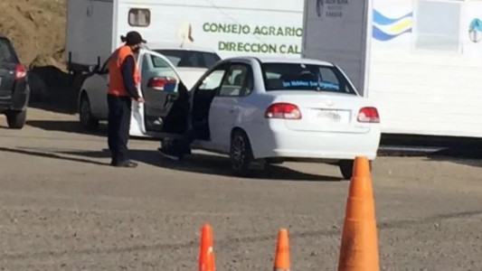 Cruzó el país a dedo para ver a su novio, pero nunca la recibió y se tuvo que volver