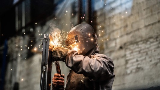 Reintegros ATP: Desde la UISF ven "complicado" que las empresas incorporen personal