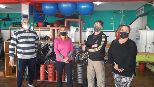 Dueños de gimnasios advierten que el retroceso de fase puede generar cierres definitivos