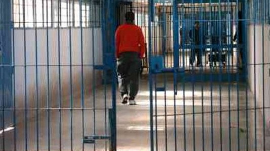 Cuatro casos de coronavirus en la cárcel de Las Flores