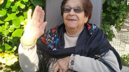 La receta de Zara para llegar a los 100 años: amistad, diversión y alegría