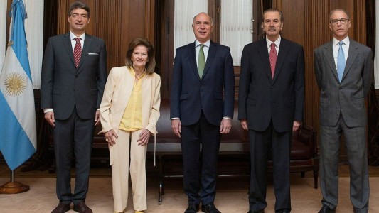 A pedido de la Suprema Corte, investigarán la difusión de imágenes sexuales con una menor