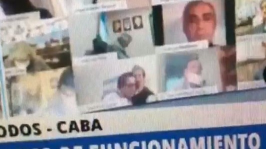 Escándalo en el Congreso: un diputado tuvo sexo en plena sesión