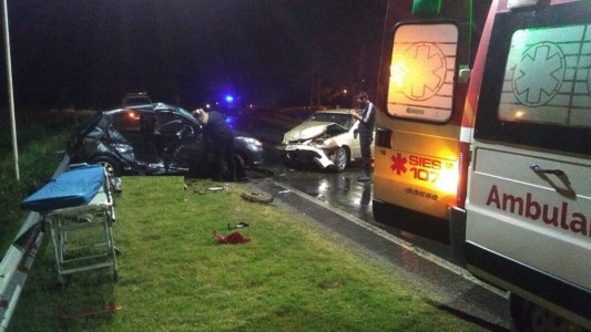Accidente fatal en el ingreso a la localidad de Candioti: un muerto y tres heridos