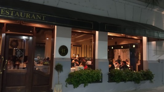 ¿Fiesta clandestina? "Nos lastiman la reputación" sostuvo el dueño de un comedor céntrico