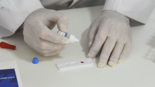 Covid-19: En los últimos tres meses se cuadruplicó la cantidad de testeos en territorio santafesino