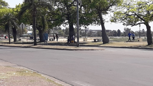 Feriado con buen tiempo y soleado en la ciudad