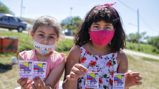 Con un sentido de pertenencia, los vecinos celebraron el 201° aniversario de La Guardia