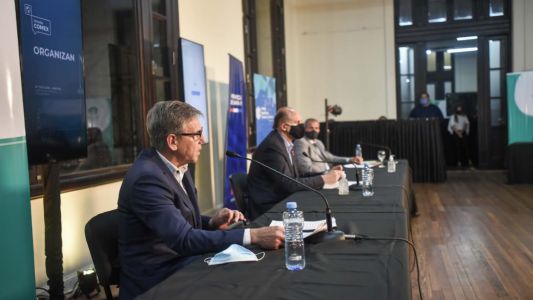 Jatón participó de la conferencia inaugural de Semana Comex