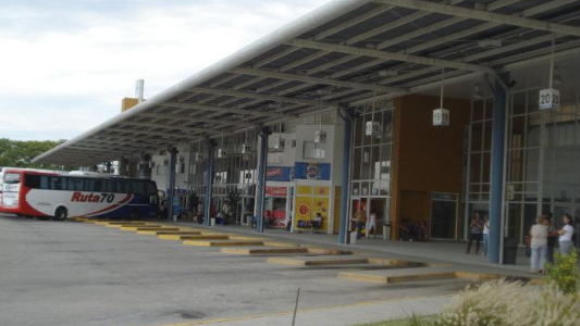 Ajustan protocolos para la vuelta de colectivos de media y larga distancia en Santa Fe