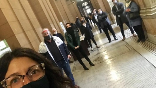 Trabajadores judiciales realizan paro "con desconexión y concentración"