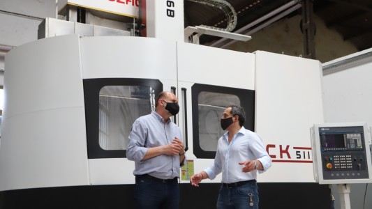 Omar Perotti participó de la apertura del nuevo taller ferroviario en San Cristóbal