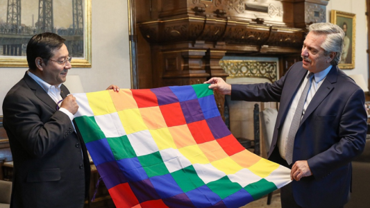 El Gobierno celebró el triunfo de Luis Arce en las elecciones de Bolivia