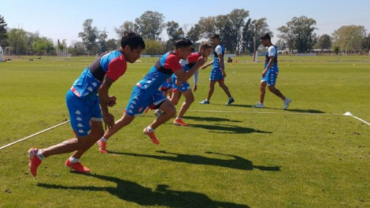 Unión entrena pensando en el sorteo de hoy al mediodía