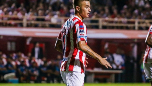 Unión: se encendieron las alarmas por un jugador que dio positivo de Covid-19