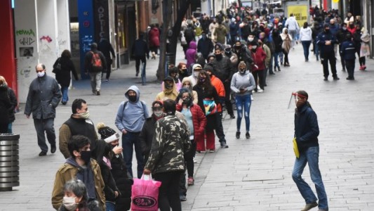 Los programas sociales se incrementaron 447% a causa de la pandemia