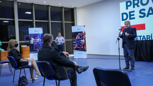 La provincia homenajeó al boxeador Amílcar Brusa