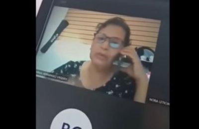 Una maestra se olvidó de apagar el micrófono para atender una llamada e insultó a sus alumnos