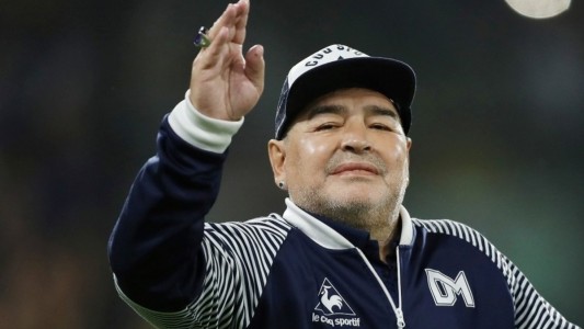 Terminó con éxito la operación a Diego Maradona por un hematoma subdural en la cabeza