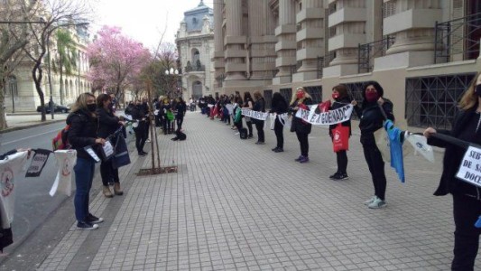 La reunión entre representantes de jardines y la provincia dejó buenos augurios