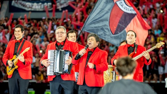 "Esta fiesta será especial porque será dedicada al hincha"