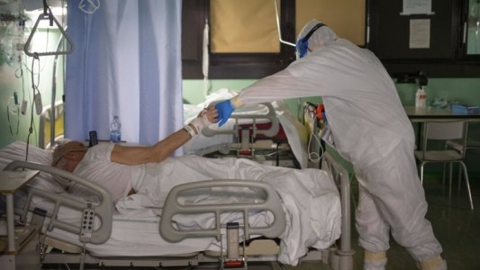 Derecho a la despedida: Avanzó el proyecto que garantiza el adiós a pacientes fallecidos por covid-19