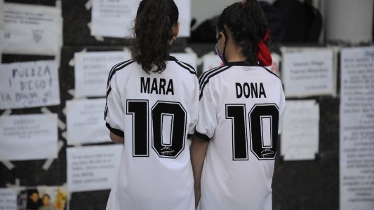 Maradona seguirá internado: "Diego es difícil pero hay que intentar ser más fuerte que él"