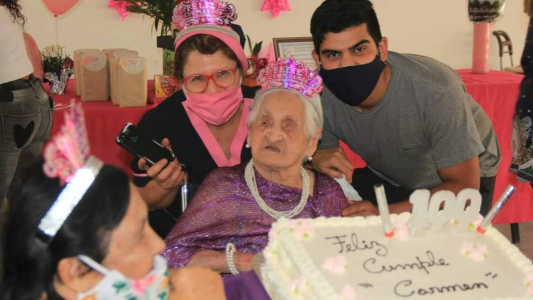 Los 100 de Carmen: más que un festejo de cumpleaños