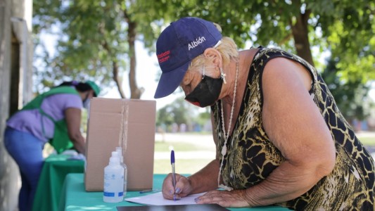 Integrar Santa Fe: la Municipalidad avanza con la entrega de escrituras