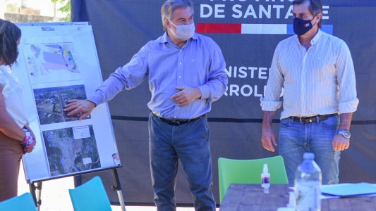 Capitani y Mirabella recorrieron las obras que se están realizando en el barrio Las Lomas