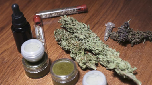 Se reglamentó el uso de cannabis medicinal en el país