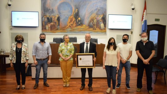 El Concejo distinguió a Luis María Calvo como Ciudadano Ilustre