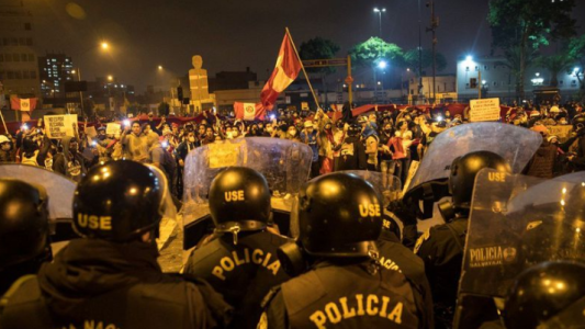 En medio de la convulsión social en Perú, todo indica que el partido de Argentina sigue en pie