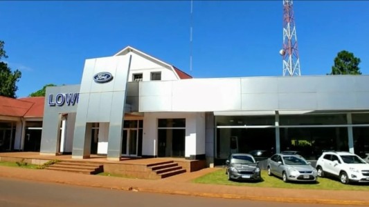 Un empresario escondió US$60 mil en una radio de colección y se los robaron