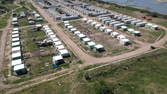 Avanzan a buen ritmo con la construcción de viviendas para familias de Barrio Jesuitas de la ciudad de Santa Fe