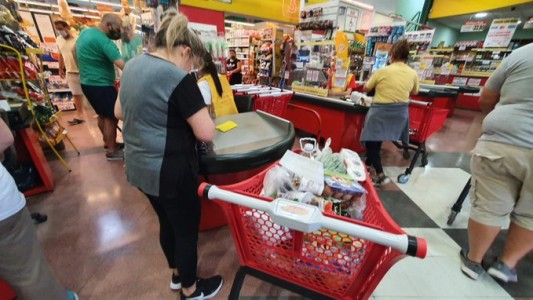 Santo Tomé: el fin de las bolsas plásticas en comercios sorprendió a la comunidad