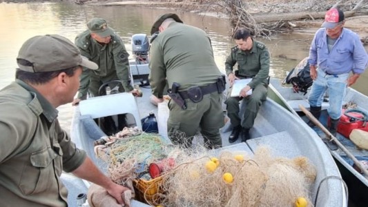 Los Pumas evitaron la depredación de dorados y armados en el río Paraná