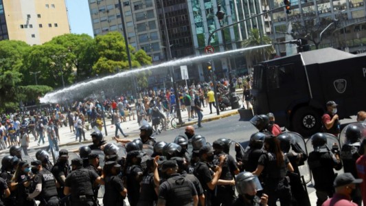 Eduardo De Pedro responsanilizó al Gobierno porteño por los incidentes en Casa Rosada