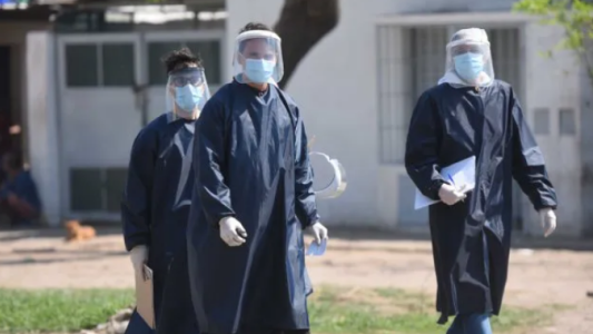 Corrientes y Santa Fe, las provincias con más casos diarios de coronavirus en Argentina