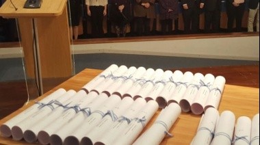 No se rinden: padres autoconvocados marchan pidiendo por actos de colación