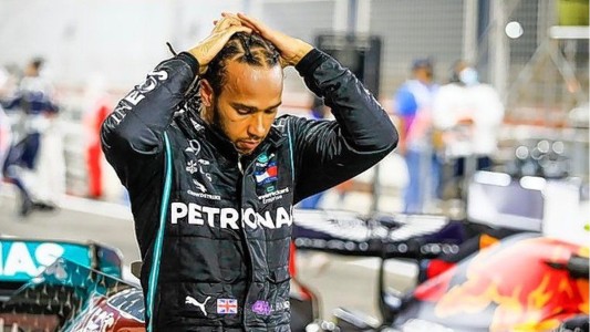 Lewis Hamilton dio positivo en coronavirus y no correrá en Bahrein