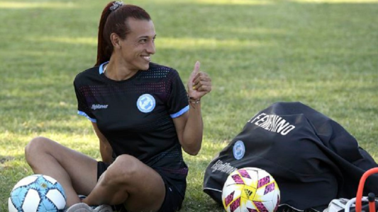 Mara Gómez protagonizará hoy una jornada histórica para el fútbol femenino