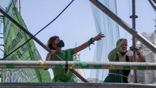 Aborto legal: se firmó el dictamen y este jueves se trata en Diputados