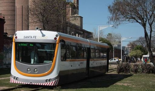 Pidieron declarar “bien inútil” y subastar el Tren Urbano