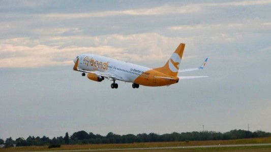 Luego de 9 meses Flybondi volvió a volar y lo hará desde Ezeiza