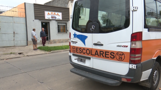 Sin habilitaciones a tiempo, 160 transportistas escolares se quedaron sin colonias de vacaciones