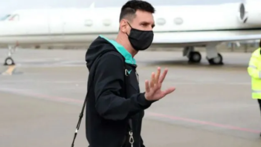 Messi se quedará unos días más en Rosario para recuperarse de una lesión en el tobillo