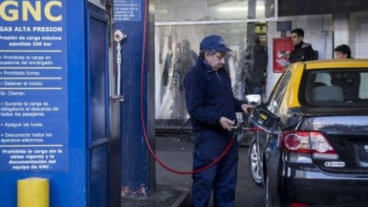 Sube más de 30% el costo de la oblea para autos con GNC